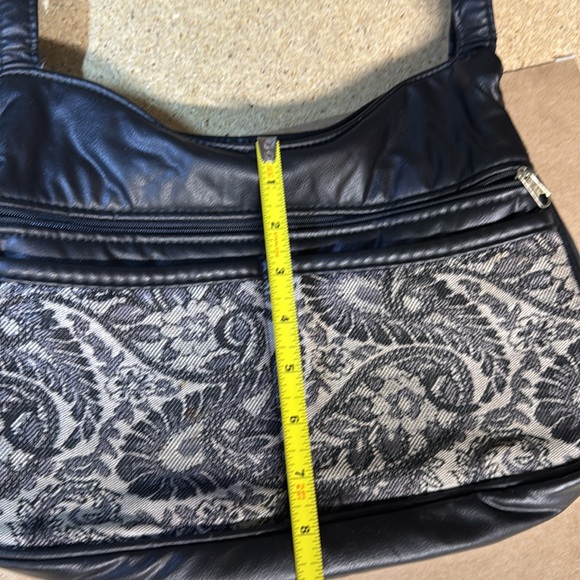 Black floral vintage shoulder purse - Picture 12 of 14